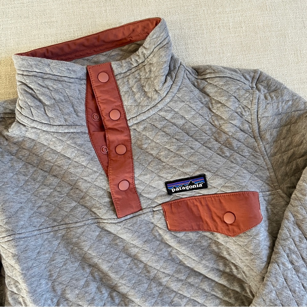 Patagonia Pullover - Heather Grey Small